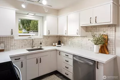 12239 11th Avenue NW, Seattle, WA 98177 - Photo 12