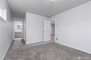 11 E Eberhart Ln, Allyn, WA 98524 - Photo 20