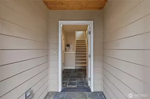 16415 48th Ave W, Edmonds, WA 98026 - Photo 2