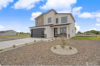 744 N Widgeon Street, Moses Lake, WA 98837 - Photo 1