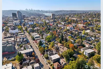 5255 Brooklyn Avenue NE, Seattle, WA 98015 - Photo 38