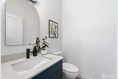 3218 47th Avenue SW, Seattle, WA 98116 - Photo 14