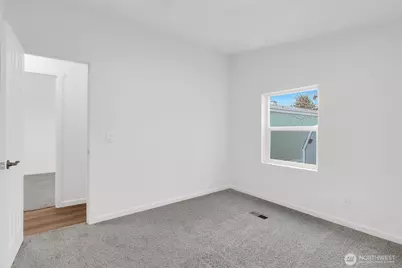 4815 NE Airway Drive #128, Moses Lake, WA 98837 - Photo 32