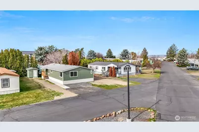 4815 NE Airway Drive #128, Moses Lake, WA 98837 - Photo 36