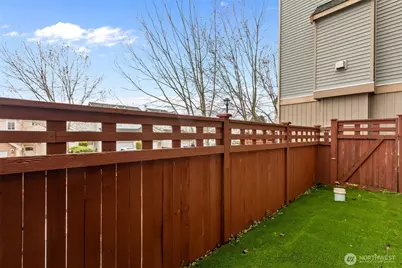 4773 Whitworth Place S #M-104, Renton, WA 98055 - Photo 20