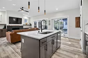 793 Island Cir SE, Ocean Shores, WA 98569 - Photo 8