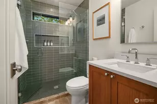 20701 82nd Ave W, Edmonds, WA 98026 - Photo 18