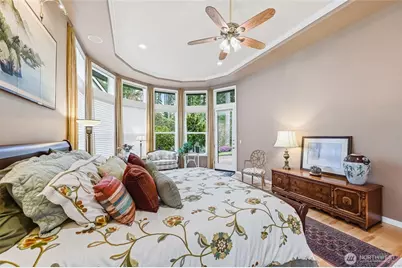 12521 237th Way NE, Redmond, WA 98053 - Photo 16