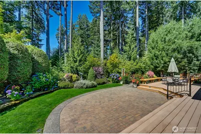 12521 237th Way NE, Redmond, WA 98053 - Photo 26