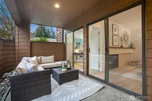 11510 NE 128th St, Kirkland, WA 98034 - Photo 2