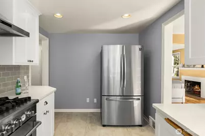 13703 Palatine Avenue N, Seattle, WA 98133 - Photo 14