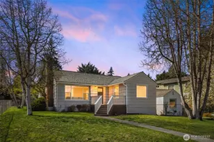13703 Palatine Ave N, Seattle, WA 98133 - Photo 2