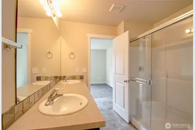 1709 Hillcrest Loop, Mount Vernon, WA 98274 - Photo 30