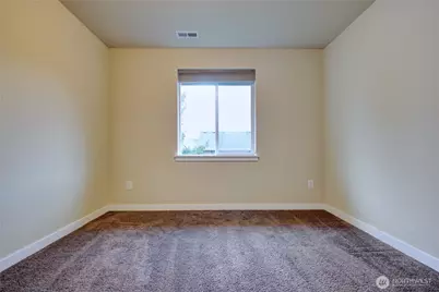 1709 Hillcrest Loop, Mount Vernon, WA 98274 - Photo 34