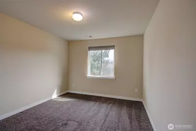 1709 Hillcrest Loop, Mount Vernon, WA 98274 - Photo 32