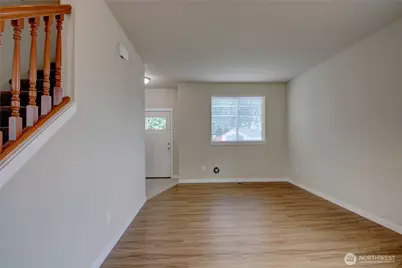 1709 Hillcrest Loop, Mount Vernon, WA 98274 - Photo 6