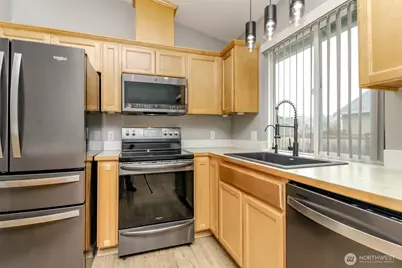 1306 Hansberry Avenue NE, Orting, WA 98360 - Photo 8