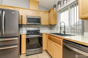 1306 Hansberry Ave NE, Orting, WA 98360 - Photo 8