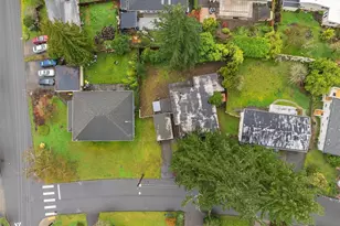 1071 158th Pl SE, Bellevue, WA 98008 - Photo 4