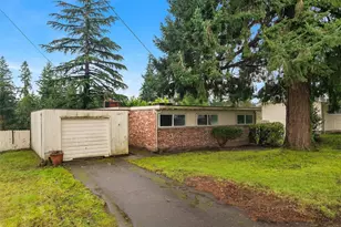1071 158th Pl SE, Bellevue, WA 98008 - Photo 1