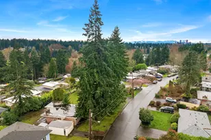 1071 158th Pl SE, Bellevue, WA 98008 - Photo 8