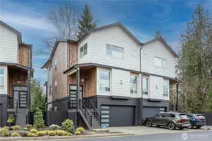 19727 27th Pl W, Lynnwood, WA 98036 - Photo 2