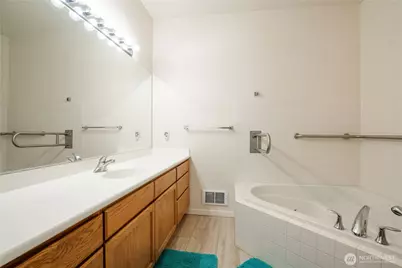 802 Bentgrass Way, Lynden, WA 98264 - Photo 20