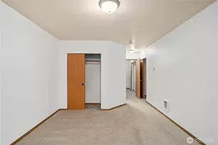 10806 Park Ave. S, Tacoma, WA 98444 - Photo 14