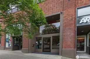 417 E Pine St, Seattle, WA 98122 - Photo 1