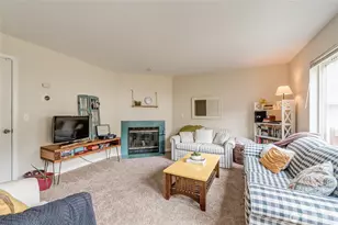 824 Blueberry Ln, Bellingham, WA 98229 - Photo 6