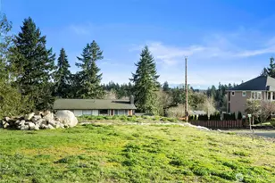 7415 100th St E, Puyallup, WA 98373 - Photo 34