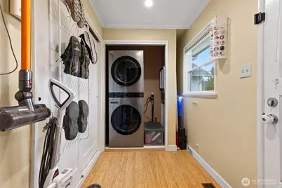 2520 Mtn View Avenue W, University Place, WA 98466 - Photo 24