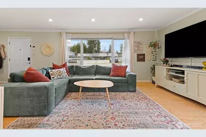 2520 Mtn View Avenue W, University Place, WA 98466 - Photo 6