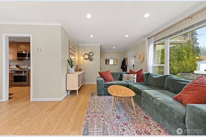 2520 Mtn View Avenue W, University Place, WA 98466 - Photo 8