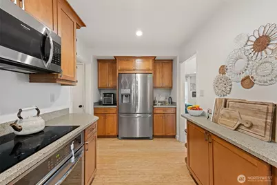 2520 Mtn View Avenue W, University Place, WA 98466 - Photo 22