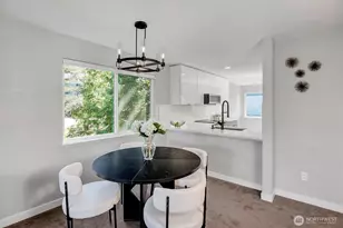 12707 NE 116th St, Kirkland, WA 98034 - Photo 8