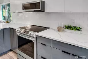 12707 NE 116th St, Kirkland, WA 98034 - Photo 6