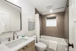 524 NE 89th St, Seattle, WA 98115 - Photo 28