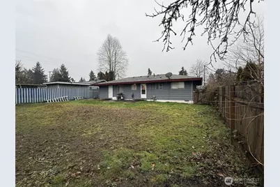1109 27th Street SE, Auburn, WA 98002 - Photo 2