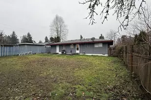 1109 27th St SE, Auburn, WA 98002 - Photo 2