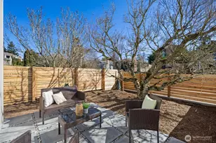 522 NE 89th St, Seattle, WA 98115 - Photo 34