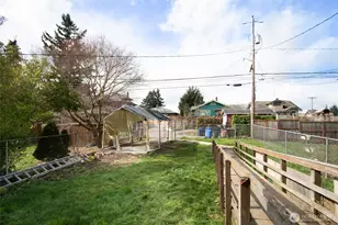 1208 S Ainsworth Ave, Tacoma, WA 98405 - Photo 16