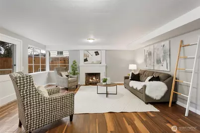 10726 Sand Point Way NE #A, Seattle, WA 98125 - Photo 8