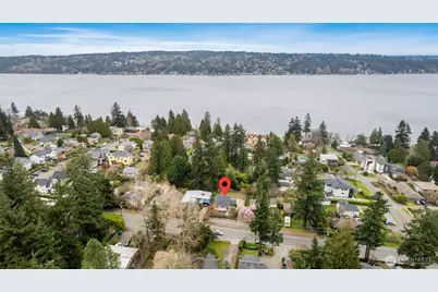 10726 Sand Point Way NE #A, Seattle, WA 98125 - Photo 24