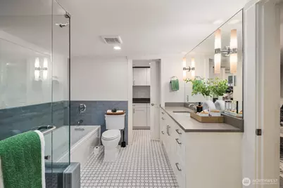 7544 31st Avenue NW, Seattle, WA 98117 - Photo 22