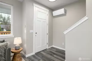 1515 N Waugh Rd, Mount Vernon, WA 98273 - Photo 1