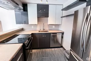 3838 Lake Washington Blvd SE, Bellevue, WA 98006 - Photo 12