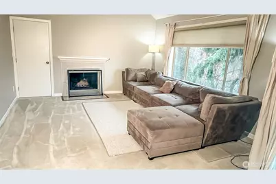 3838 Lake Washington Boulevard SE #B-5, Bellevue, WA 98006 - Photo 4