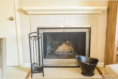 3838 Lake Washington Boulevard SE #B-5, Bellevue, WA 98006 - Photo 8