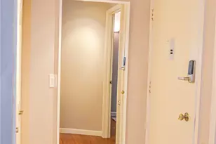 3838 Lake Washington Blvd SE, Bellevue, WA 98006 - Photo 26